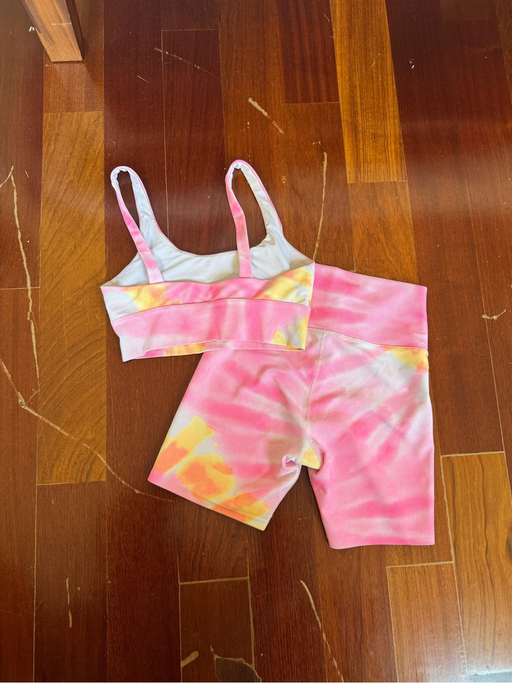 Beach Riot Ribbed Sunrise Tie Dye Activewear Set - Picture 3 of 3